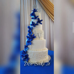 Wedding cake done for a client. Whatsapp 321-0024 for more information.